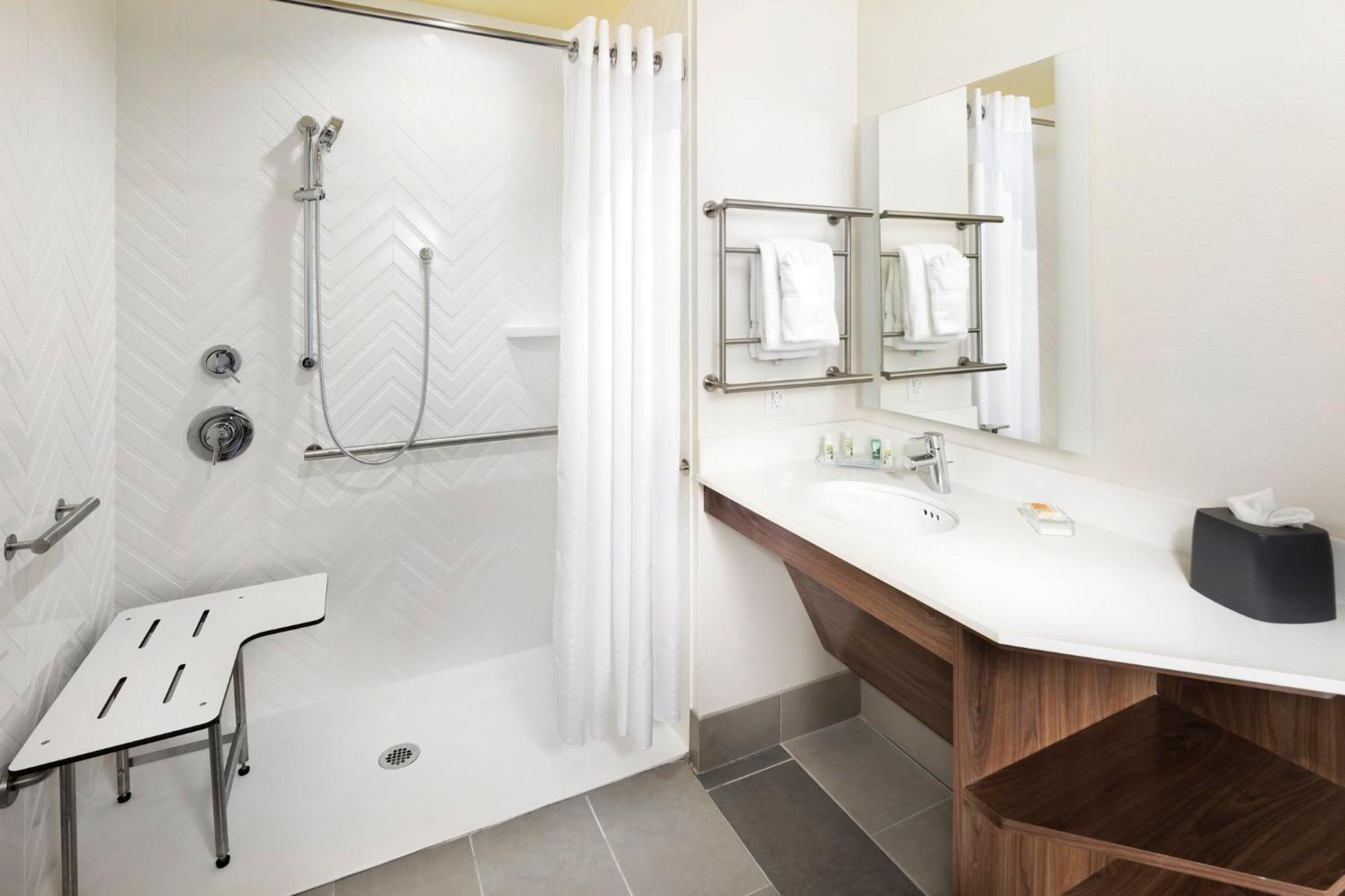 Holiday Inn & Suites Arden - Asheville Airport By Ihg Extérieur photo