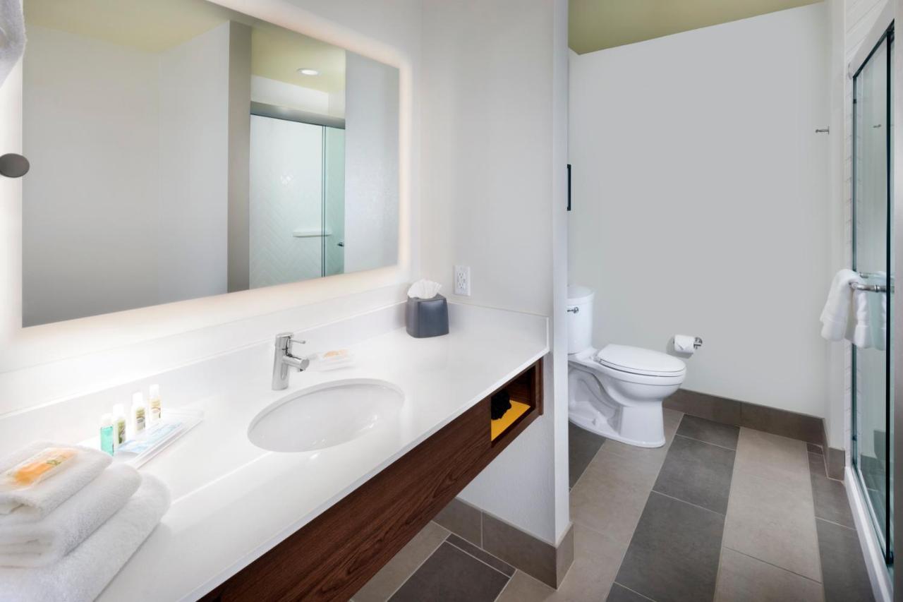 Holiday Inn & Suites Arden - Asheville Airport By Ihg Extérieur photo